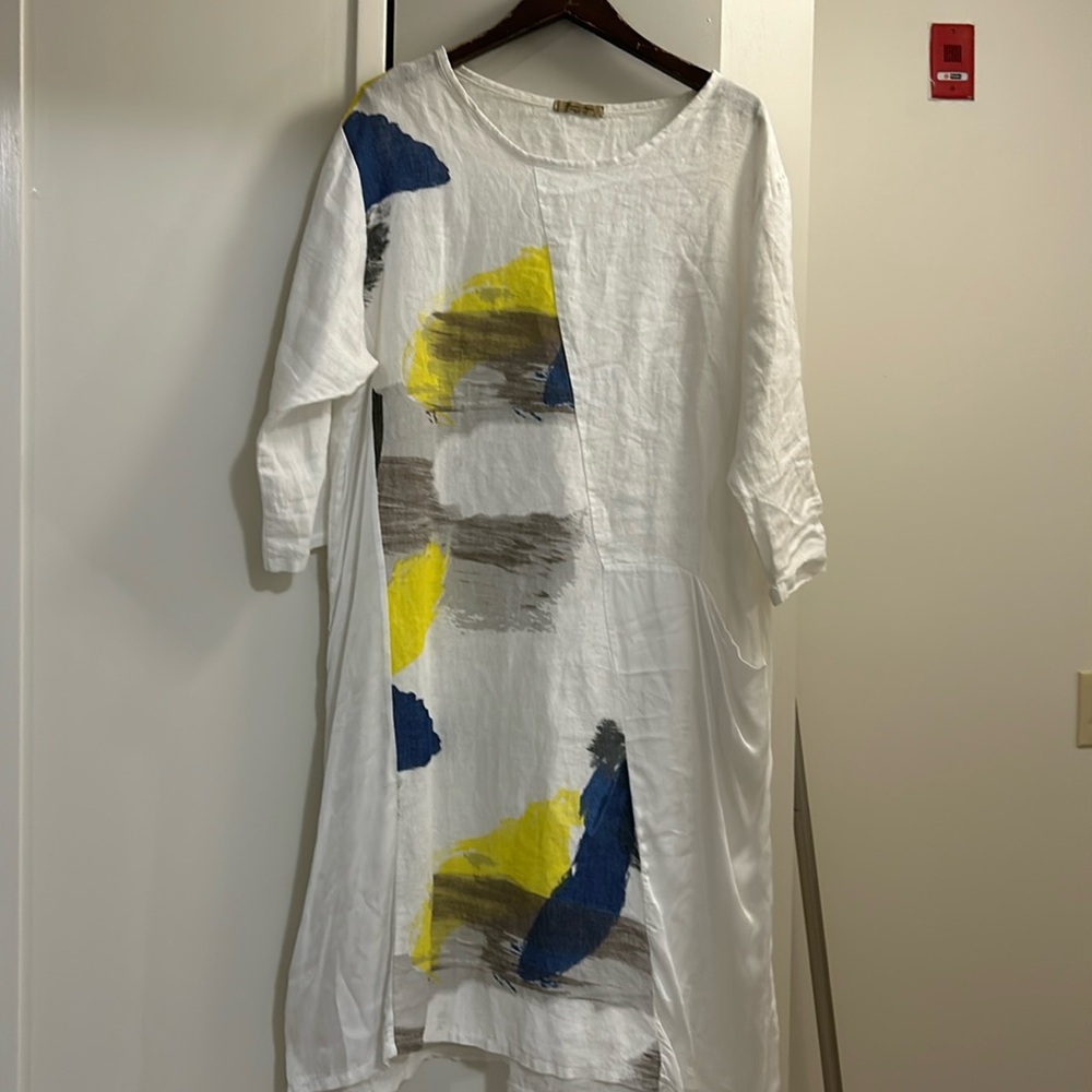 Beyond Capri NWOT